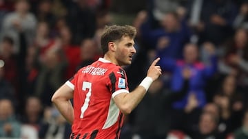 Zolotarchuk ¿De dónde es originario el apellido que portó Santi Giménez en el Milán vs Bolonia?