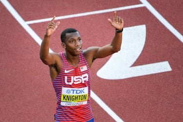 Lyles y Knighton calientan su duelo final y Kerley se despide del doblete