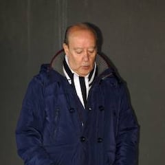 La afición del Oporto protesta ante la casa de Pinto da Costa