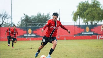 Aimar Peña vuela en Mallorca