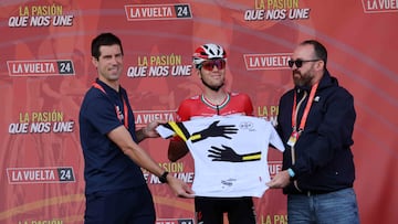 06/09/24 VUELTA CICLISTA A ESPAÑA
ETAPA 19 LOGROÑO - ALTO DE MONCALVILLO
MAILLOT SOLIDARIO PARA ATTILA VALTER