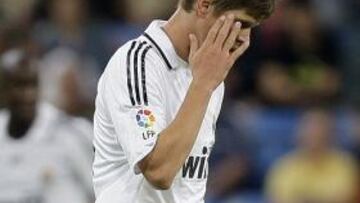 <strong>MONEDA.</strong> Huntelaar podría jugar en el Manchester al entrar en la operación del traspaso de Cristiano Ronaldo.