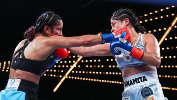 Intercambio de golpes entre Amanda Serrano y Erika Cruz.