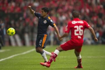 Así se vivió en el campo el partido de ida de semifinales entre los Diablos Rojos y el conjunto del Rebaño en el Nemesio Diez.