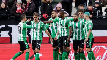 MADRID, SPAIN - JANUARY 8: Aitor Ruibal of Real Betis celebrating 0-1 with Alex Moreno of Real Betis, Luiz Henrique of Real Betis, William Carvalho of Real Betis, Sergio Canales of Real Betis during the La Liga Santander match between Rayo Vallecano v Real Betis Sevilla at the Campo de Futbol de Vallecas on January 8, 2023 in Madrid Spain (Photo by David S. Bustamante/Soccrates/Getty Images)