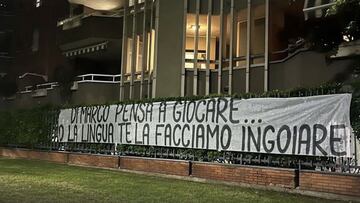 Le amenazan con una pancarta y Dimarco pide perdón