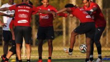 Sánchez y Bravo estuvieron atentos a la clasificación de Palestino en la Copa Libertadores.