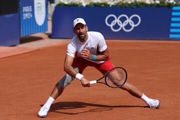 Djokovic, durante el entrenamiento de hoy. 