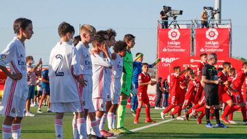 El Sevilla elimina al Madrid y el Barça sufre para estar en semis