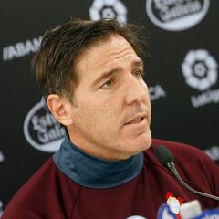 Berizzo: "Necesitamos ganar para seguir ascendiendo en la tabla"