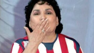 Carmen Salinas es aficionada a las Chivas y el club le deseó su pronta recuperación