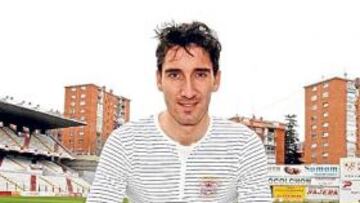 <b>SEGURO EN LA META. </b>Cobeño ha encajado doce goles este curso.