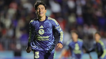 AMDEP803. TEGUCIGALPA (HONDURAS), 03/02/2026.- Ramón Juárez de América celebra un gol este martes, en un partido de la Copa de Campeones de Concacaf entre CD Olimpia y América, en el Estadio Nacional Chelato Uclés en Tegucigalpa (Honduras). EFE/ Gustavo Amador