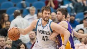 Wolves: la manada de Love y Ricky, en peligro de extinción