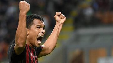 Carlos Bacca, el delantero colombiano dentro de los 100 mejores jugadores seg&uacute;n la revista FourFourTwo
 