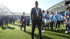 El entrenador del Machester City, Pep Guardiola, tras ganar la Premier League.