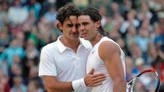 Nadal y Federer, en la final de Wimbledon de 2008.