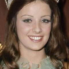 Amparo Muñoz, la española que reinó en Miss Universo y abandonó su corona