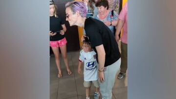 Megan Rapinoe happy to attend fans after aloof accusations