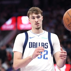 Cooper Flagg breaks scoring record while impressing HC Jason Kidd: “The more he sees, the better he gets”