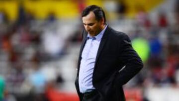 Carlos Bustos es el tercer técnico despedido del Apertura 2015.
