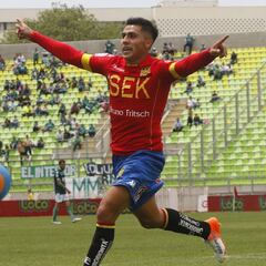 Unión Española vence a Wanderers y es líder del Apertura