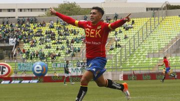 Unión Española vence a Wanderers y es líder del Apertura