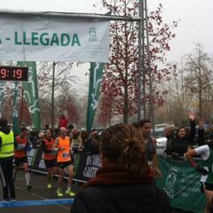 Victoria para Oualla y Raquel Gómez en la media de Vitoria