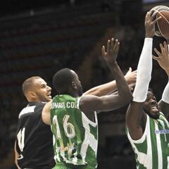 El Bilbao se estrena ante el Betis y Mumbrú supera a Epi en puntos