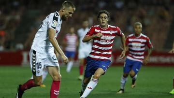 Raúl Baena, con el Granada.