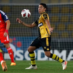 “Me ofrecieron a Cabral y me dijeron ‘no juega hace 6 años’... respondí que ninguna posibilidad”