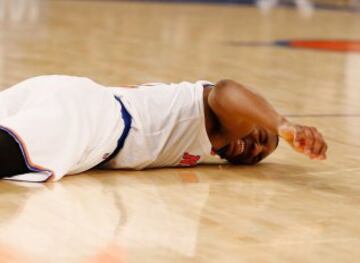 Langston Galloway se lamenta en el suelo tras fallar el útlimo tiro para empatar el partido.