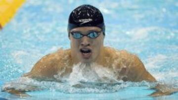 El relevo 4x200 masculino se mete en la final con récord