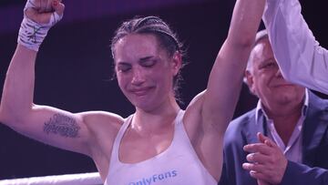 Tania Álvarez al proclamarse campeona de Europa del peso supergallo.