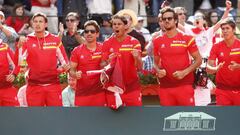 Pablo Carre&ntilde;o, Marc L&oacute;pez, Rafa Nadal y Feliciano L&oacute;pez celebran un punto durante el partido entre David Ferrer y Philipp Kohlschreiber de Copa Davis en la eliminatoria entre Espa&ntilde;a y Alemania.