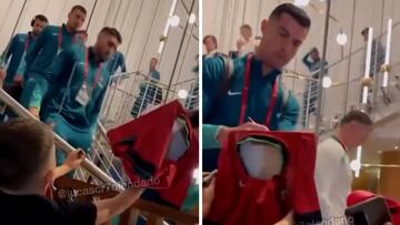 Cristiano Ronaldo's heartwarming gesture of signing autographs for young fans while teammates ignore them