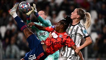 Buscando el gol con ahínco en la Champions