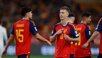 Soccer Football - FIFA World Cup - UEFA Qualifiers - Group E - Spain v Turkey - Estadio La Cartuja de Sevilla, Seville, Spain - November 18, 2025 Spain's Dani Olmo celebrates scoring their first goal REUTERS/Marcelo Del Pozo