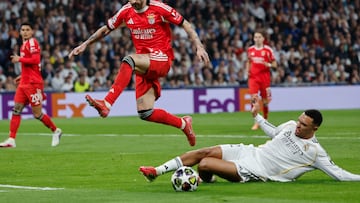 Follow all the UCL action live from the Bernabéu, as Real Madrid hosts Benfica in the second leg of the knockout-phase playoffs today, Wednesday, Feb. 25.