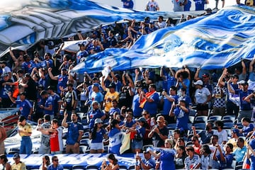 Más de 3 mil hinchas de Millonarios acudieron al Camping World Stadium de Orlando, Estados Unidos para el partido ante Everton por la Florida Cup.