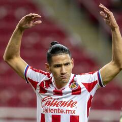 Uriel Antuna da positivo por COVID una vez más