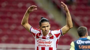 Uriel Antuna da positivo por COVID una vez más