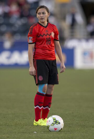 Actualmente juega en el Monterrey, fue convocada en el 2014 para disputar la eliminatoria para el Mundial de Canadá 2015. No fue convocada para eliminatorias del 2018.