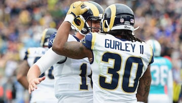 Rams, por un triunfo en el regreso de los Playoffs a L.A.