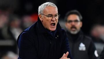 Ranieri durante el partido ante el Huddersfield