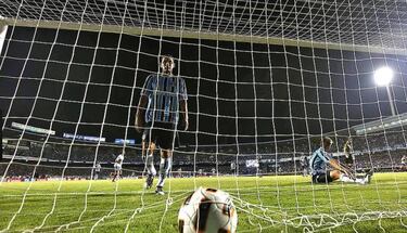 El día que la UC se agrandó en Brasil y sorprendió a Gremio