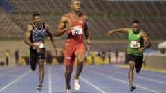 Powell gana los 100 metros; Blake, fuera del Mundial