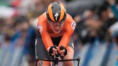 La ciclista neerlandesa Anna Van der Breggen, durante la prueba contrarreloj de los Mundiales de Ciclismo en Ruta de Yorkshire 2019.