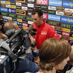 Nibali: "Valverde ganó el Mundial a los 38 años, ¿por qué no conquistar el Giro con 34?"