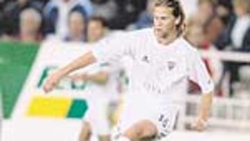 <b>ESFUERZO. </b>A David Sánchez le ha costado coger la forma.